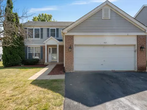 465 Bloomfield Dr, Bolingbrook, IL 60440