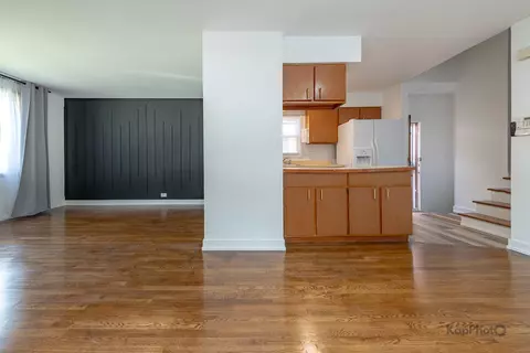 Living - 1313 W 112th St, Chicago, IL 60643 photo 9 of 9