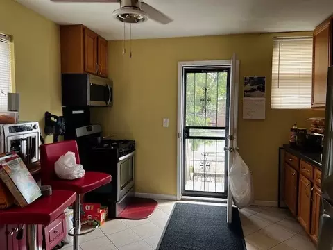 Kitchen - 7919 S Merrill Ave, Chicago, IL 60617 photo 1 of 2