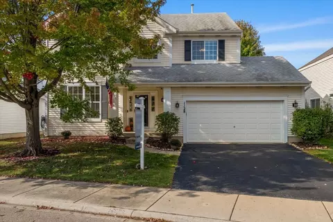 1128 Masters Pkwy, Aurora, IL 60506
