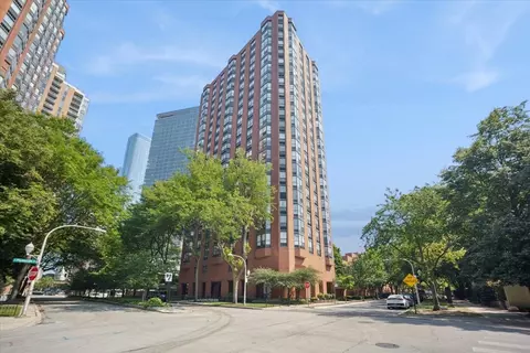 901 S Plymouth Ct #802, Chicago, IL 60605