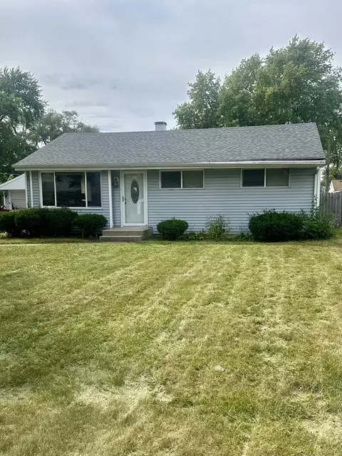 8020 S 83rd Ct, Justice, IL 60458