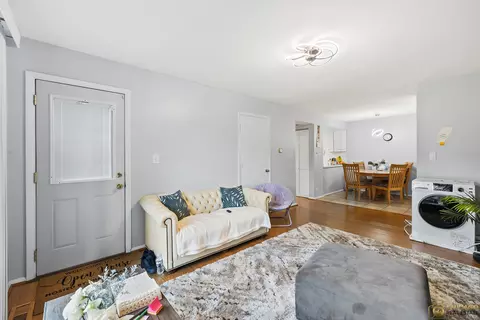 Other - 1977 Kenilworth Cir #D, Hoffman Estates, IL 60169 photo 1 of 5