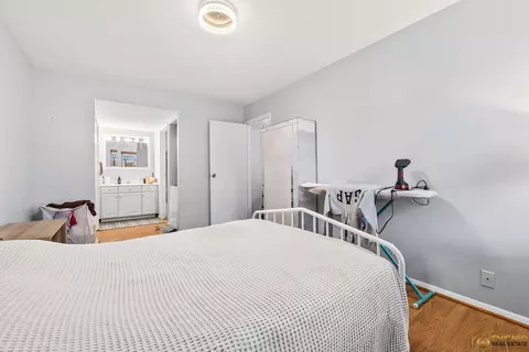 Bedroom - 1977 Kenilworth Cir #D, Hoffman Estates, IL 60169 photo 5 of 5