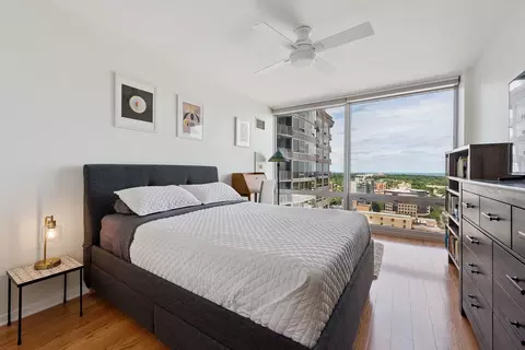 Bedroom - 807 Davis St #1907, Evanston, IL 60201 photo 1 of 1