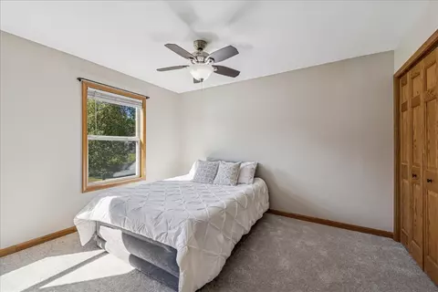 Bedroom - 1455 Saddlebrook Cir, Algonquin, IL 60102 photo 4 of 4