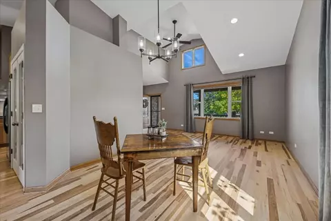 Dining - 1455 Saddlebrook Cir, Algonquin, IL 60102 photo 1 of 1