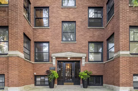 1319 W Ardmore Ave #2E, Chicago, IL 60660