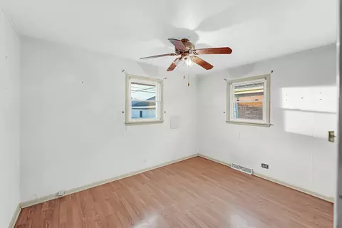 Bedroom - 7616 S Lorel Ave, Burbank, IL 60459 photo 3 of 6