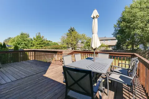 2756 Arrowhead Dr, Bloomington, IL 61704 photo 31