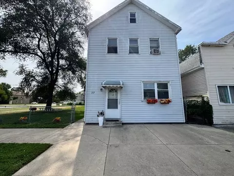 207 155th St, Calumet City, IL 60409