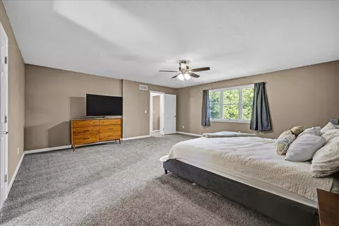 Bedroom - 35 Chiswick Cir, Bloomington, IL 61704 photo 3 of 4