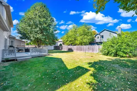 Exterior - 35 Chiswick Cir, Bloomington, IL 61704 photo 6 of 9