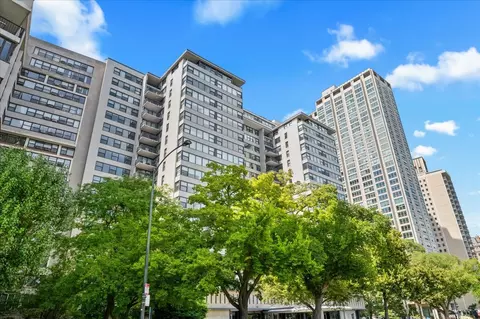 3440 N Lake Shore Dr #10B, Chicago, IL 60657