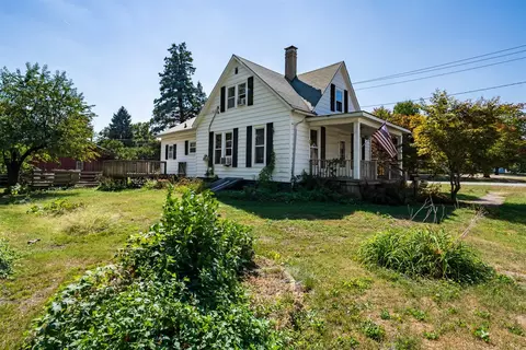 110 W Green St, Le Roy, IL 61752