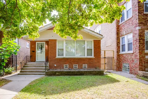 841 E 87th Pl, Chicago, IL 60619 photo 1