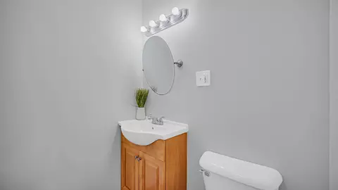 Bath - 16219 Turner Ave, Markham, IL 60428 photo 2 of 3