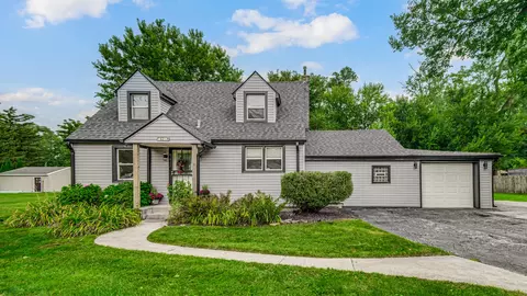 Exterior - 16219 Turner Ave, Markham, IL 60428 photo 3 of 5