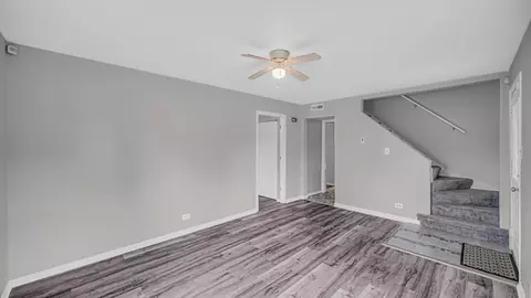 Living - 16219 Turner Ave, Markham, IL 60428 photo 5 of 7