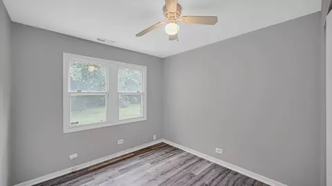 Bedroom - 16219 Turner Ave, Markham, IL 60428 photo 3 of 10