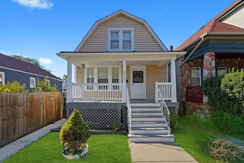 2315 W 71st St, Chicago, IL 60636