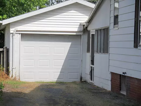 2808 Prairie Ave, Mattoon, IL 61938 photo 5
