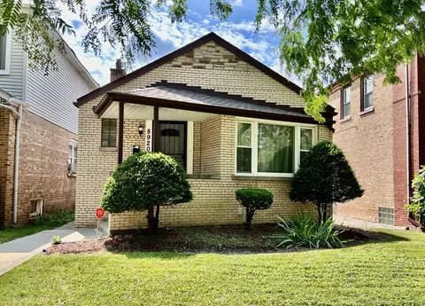 8920 S Jeffery Blvd, Chicago, IL 60617