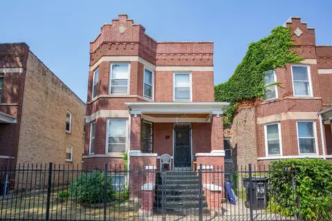 822 N Avers Ave, Chicago, IL 60651