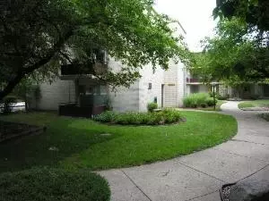 12558 Fairview Ave #1B, Blue Island, IL 60406
