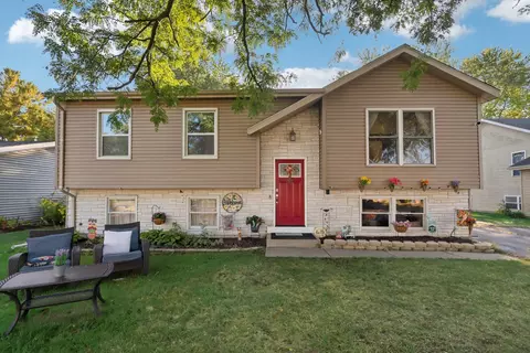 37255 N Lake Shore Dr, Lake Villa, IL 60046