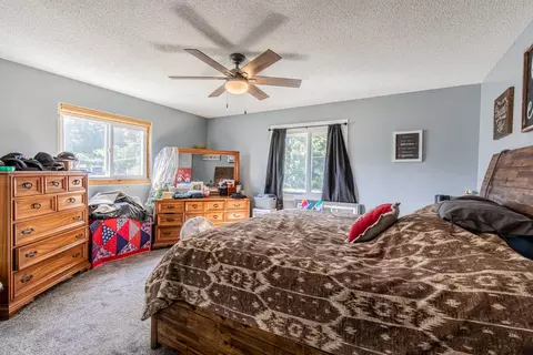 425 E Main St, Wyanet, IL 61379 photo 15