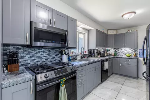 425 E Main St, Wyanet, IL 61379 photo 5