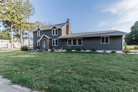 425 E Main St, Wyanet, IL 61379 photo 4