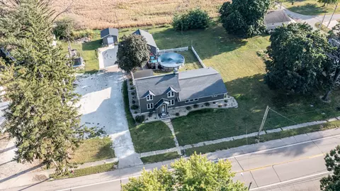 425 E Main St, Wyanet, IL 61379