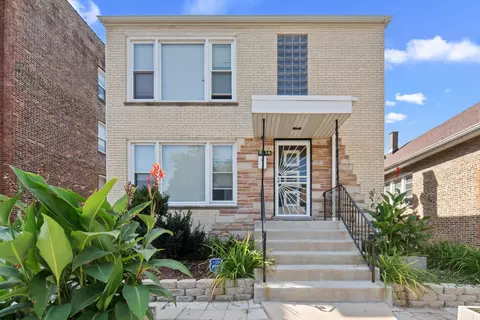 8556 S Yates Blvd, Chicago, IL 60617