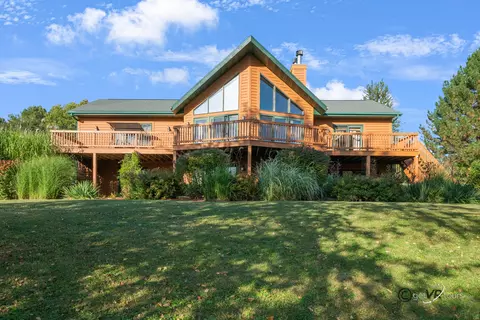 12349 Il Route 78 Rd, Mount Carroll, IL 61053