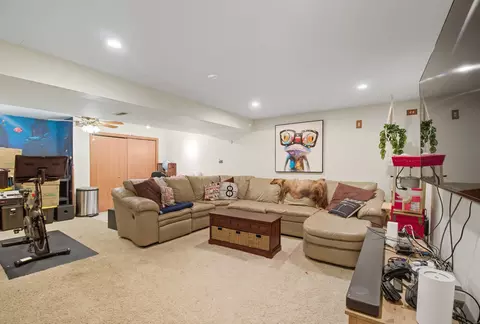 Other - 10304 Wilmette Ave, Algonquin, IL 60102 photo 4 of 6