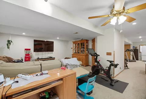Other - 10304 Wilmette Ave, Algonquin, IL 60102 photo 5 of 6