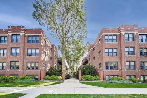 5913 N Paulina St #1W, Chicago, IL 60660