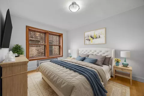 Bedroom - 1352 E Madison Park #2, Chicago, IL 60615 photo 3 of 4