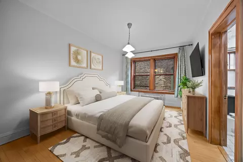 Bedroom - 1352 E Madison Park #2, Chicago, IL 60615 photo 4 of 4