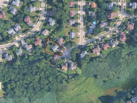View/Area - 6 Fieldcrest Ct, Algonquin, IL 60102 photo 1 of 1
