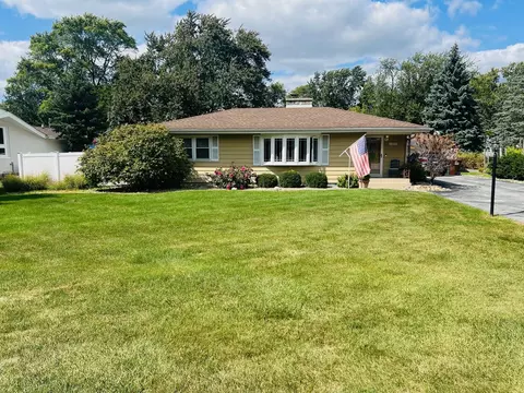 11026 Hiawatha Blvd, Mokena, IL 60448