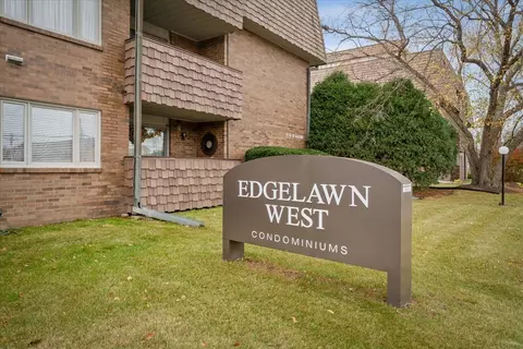 1730 W Galena Blvd #402E, Aurora, IL 60506