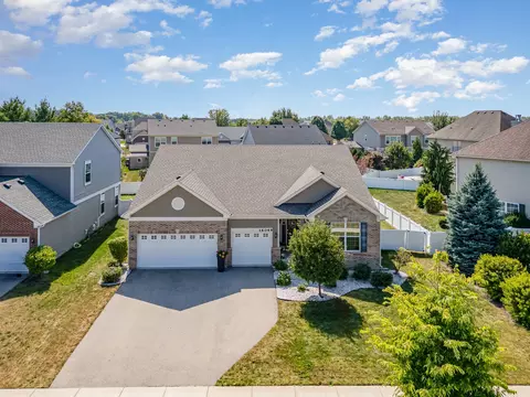 16049 S Selfridge Cir, Plainfield, IL 60586