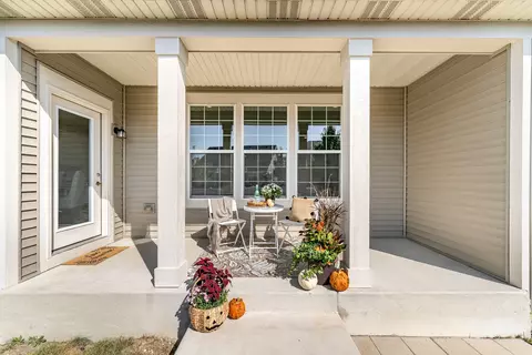 Exterior - 16049 S Selfridge Cir, Plainfield, IL 60586 photo 3 of 7