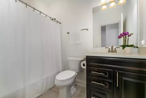 Bath - 16049 S Selfridge Cir, Plainfield, IL 60586 photo 1 of 1