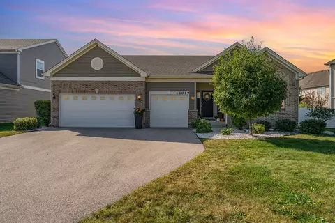 Exterior - 16049 S Selfridge Cir, Plainfield, IL 60586 photo 4 of 7