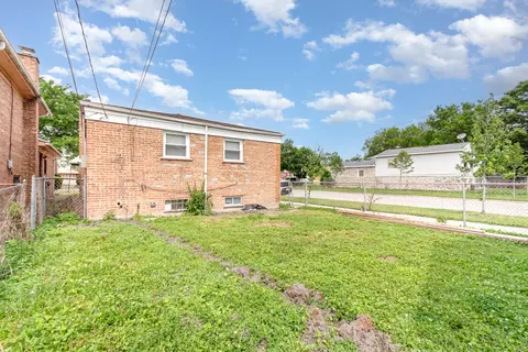 Exterior - Undisclosed, Chicago, IL 60628 photo 3 of 4