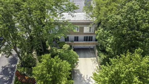 View/Area - 111 E Laurel Ave, Lake Forest, IL 60045 photo 1 of 1